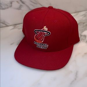 Mitchell & Ness Retro Miami Heat Hat
